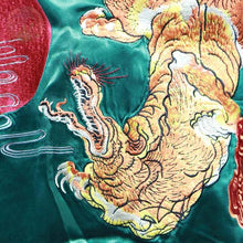 Load image into Gallery viewer, HANATABIGAKUDAN Fox of Nine Tails Reversible Sukajan