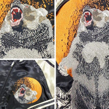 Load image into Gallery viewer, [SATORI] Bear on the Moon Reversible Souvenir Jacket - sukajack
